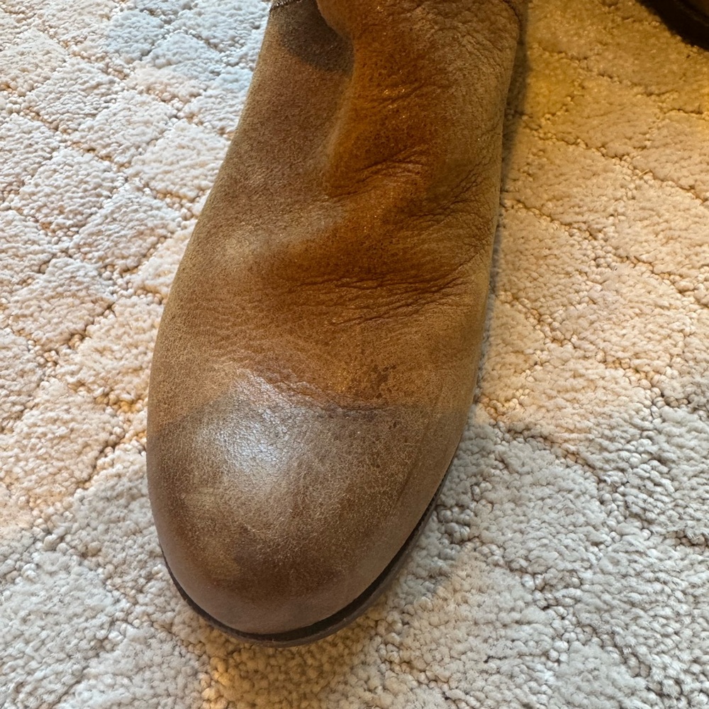 UGG Plaid Lined Leather Boots - Picture 3 of 9